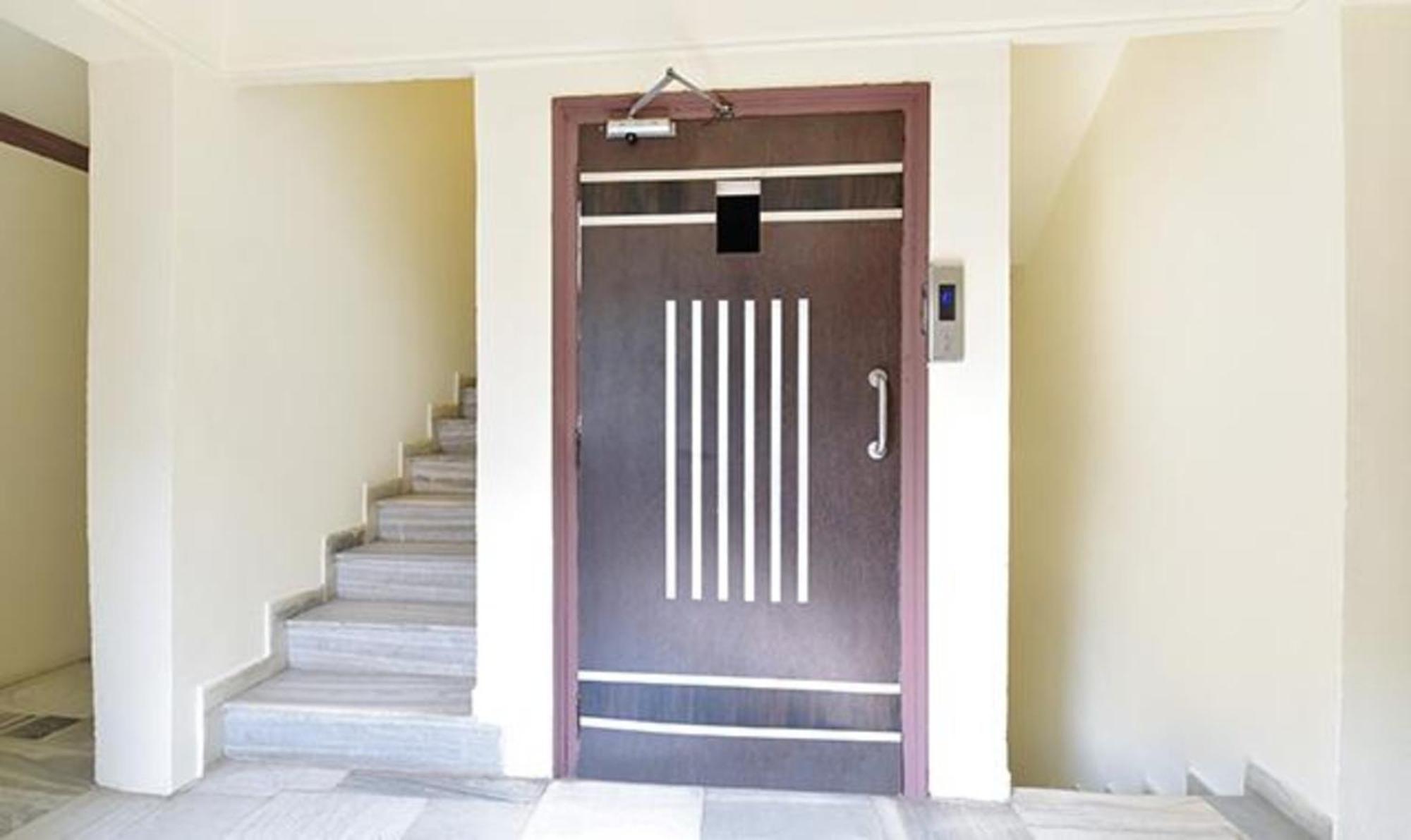 Fabexpress Poonam Palace Ahmedabad Eksteriør bilde