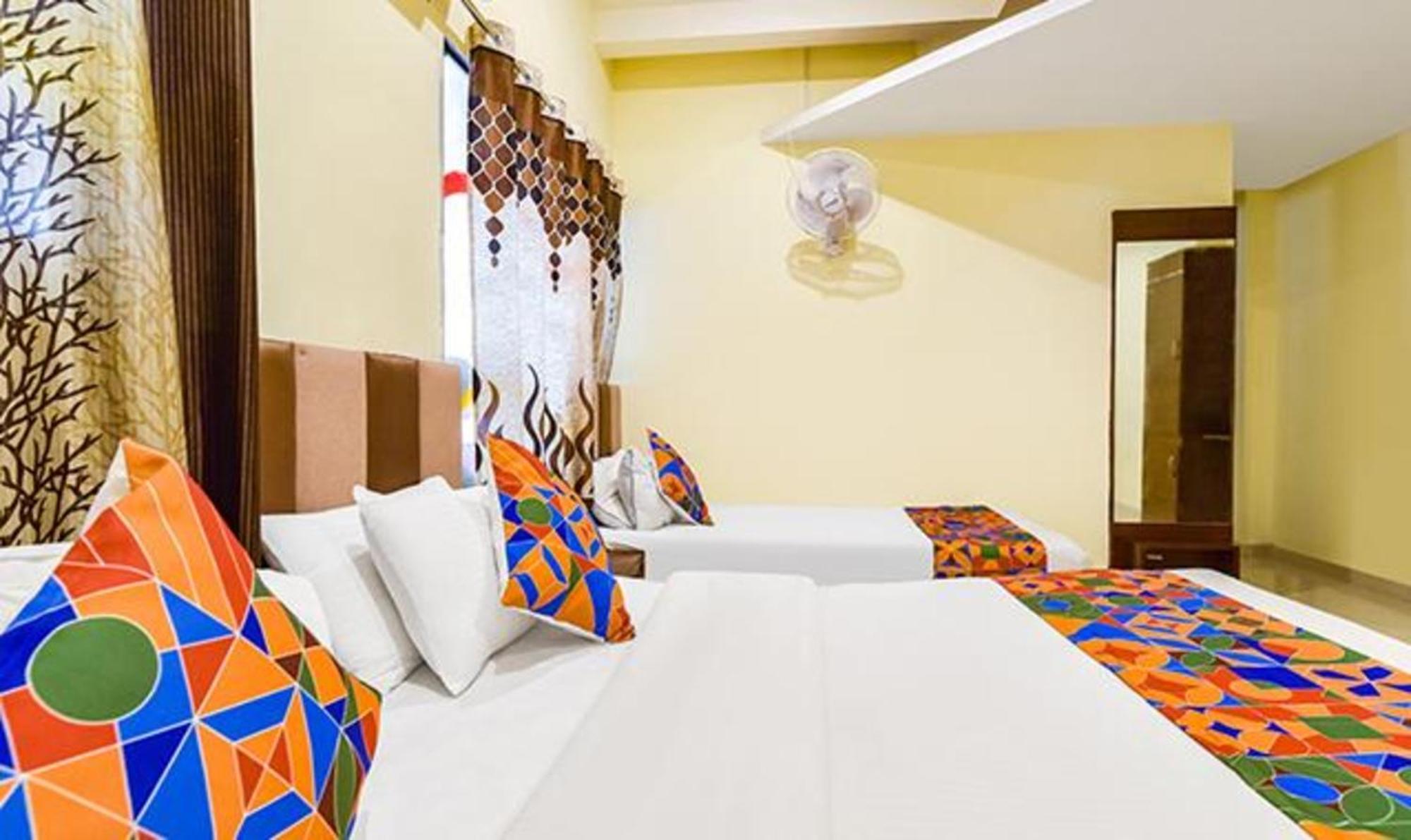 Fabexpress Poonam Palace Ahmedabad Eksteriør bilde